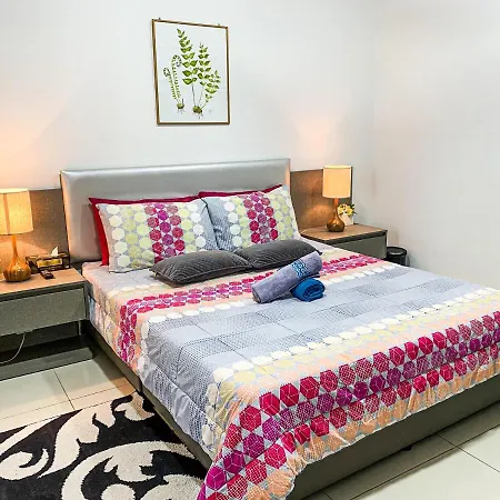 The Luxe @ Evosoho Suites Kampong Sungai Ramal Dalam Luaran gambar