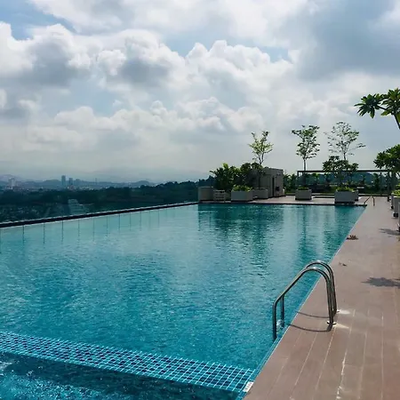 The Luxe @ Evosoho Suites Kampong Sungai Ramal Dalam Luaran gambar