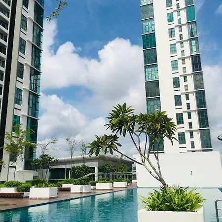 The Luxe @ Evosoho Suites Kampong Sungai Ramal Dalam Luaran gambar